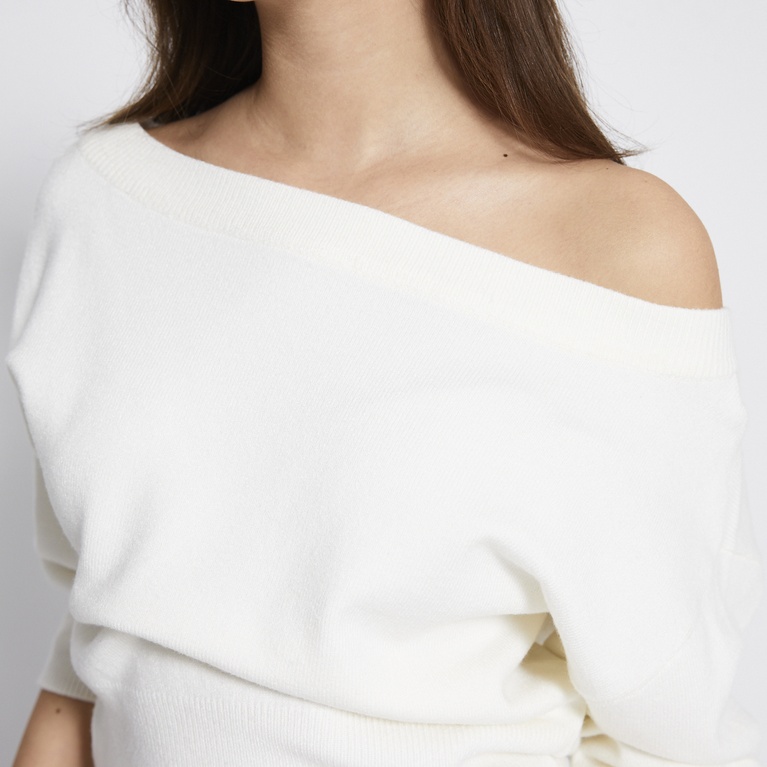 Off-shoulder knit sweater "Adriana"